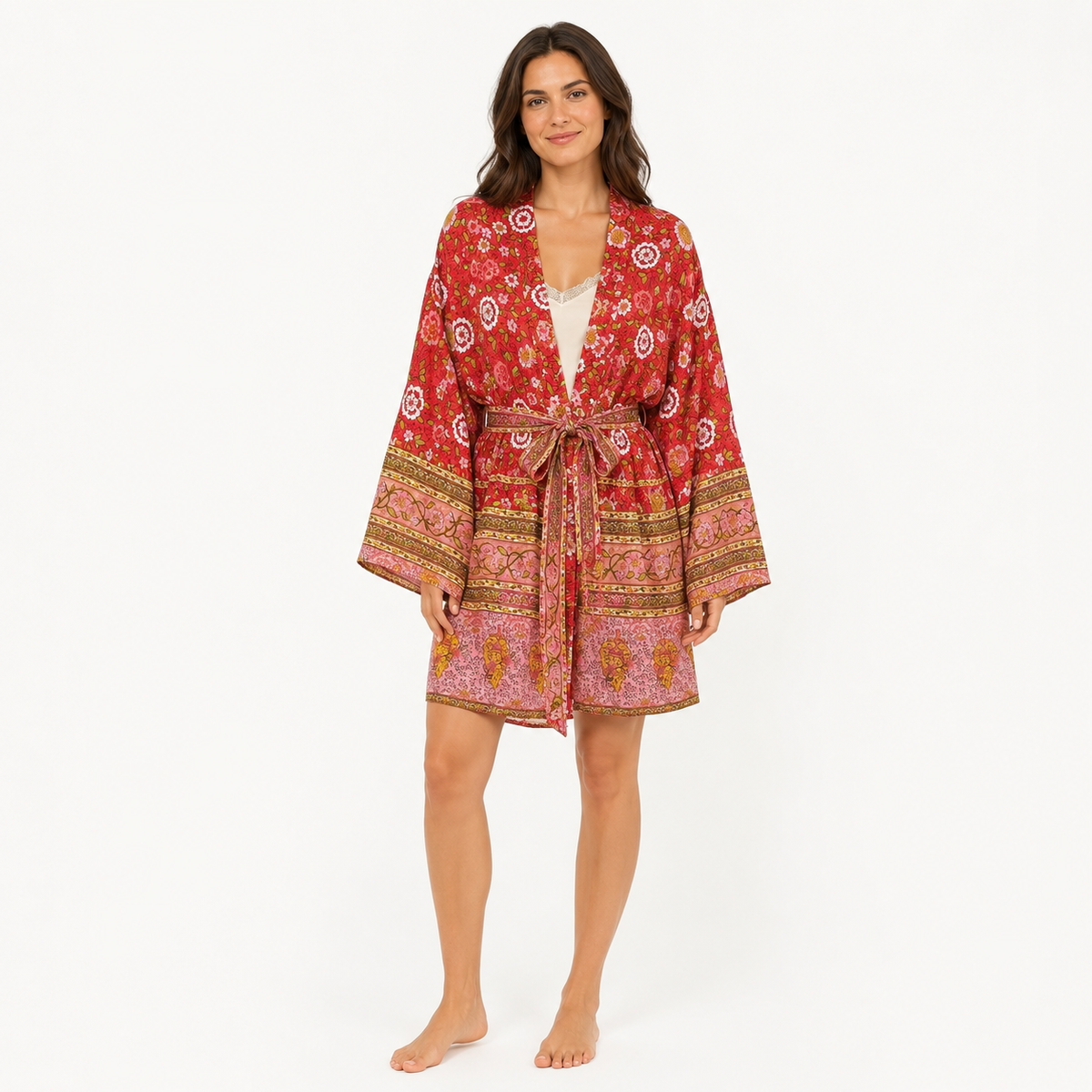 Kimono Femme Japonais Fleuri Rouge Court | Momiji
