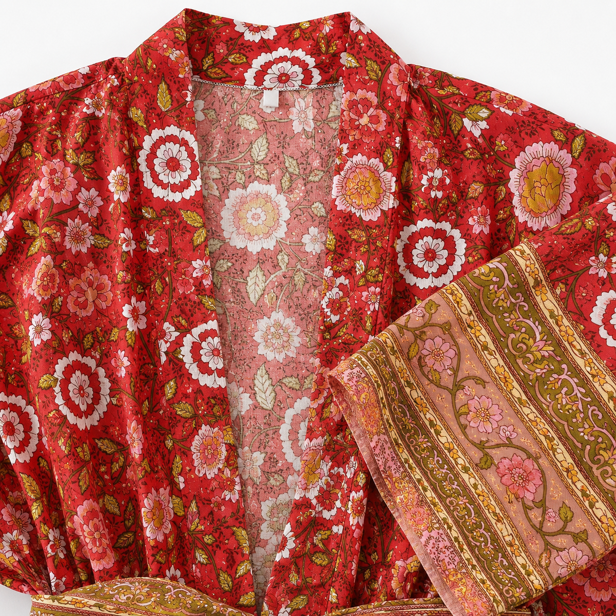 Kimono Femme Japonais Fleuri Rouge Court | Momiji