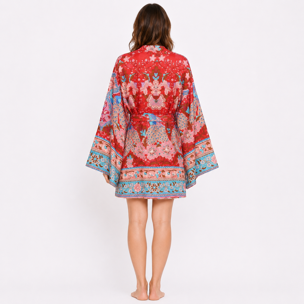 Kimono Court Femme Rouge Fleuri à Paons | Akane