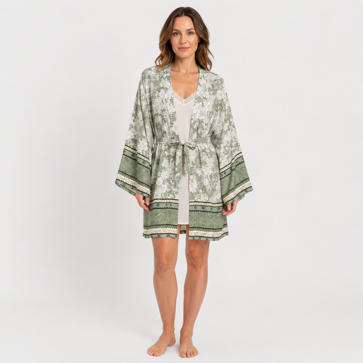 Kimono Femme Court Fleuri Vert Sauge | Ayame
