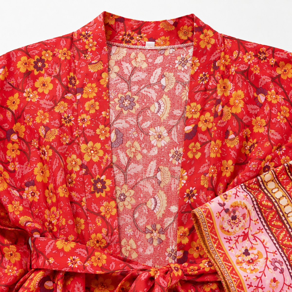 Kimono Femme Court Rouge Fleuri Japonais | Momiji