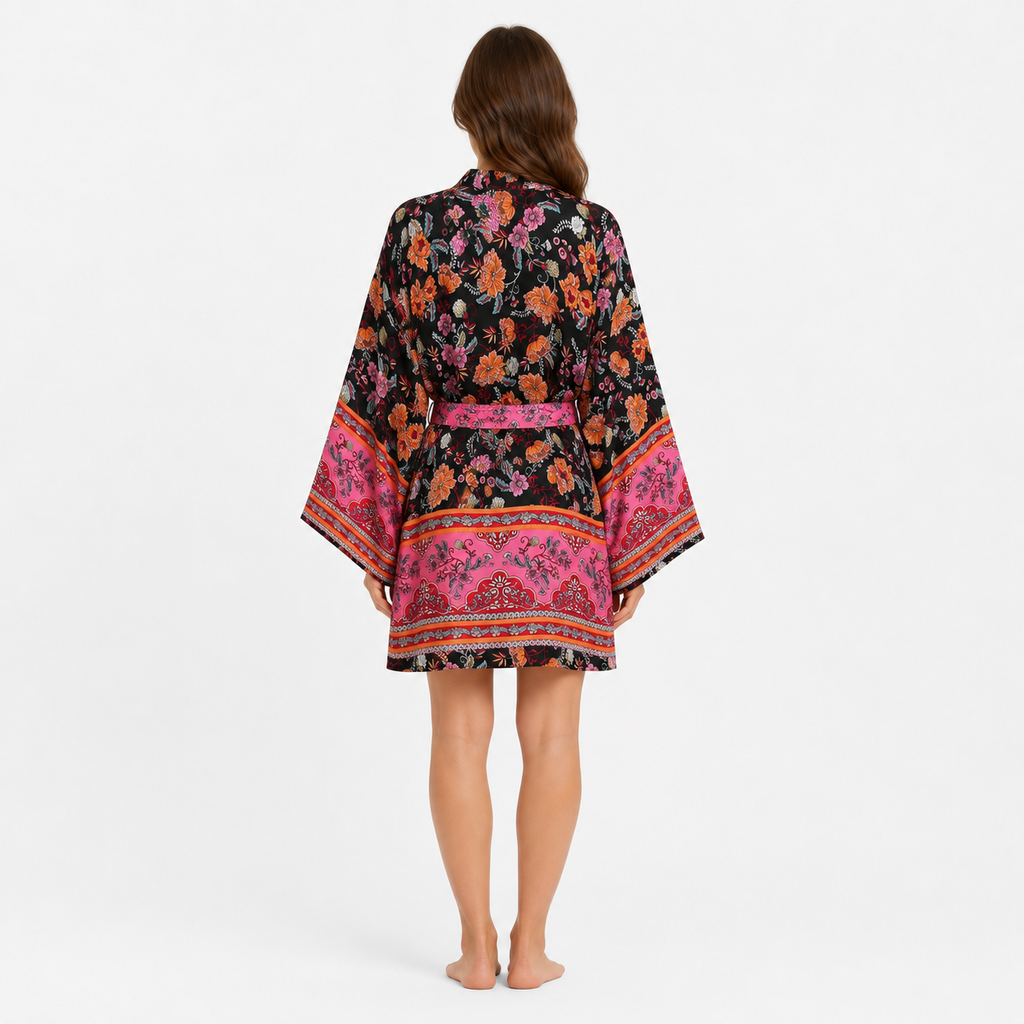 Kimono Femme Fleuri Noir Court | Reika