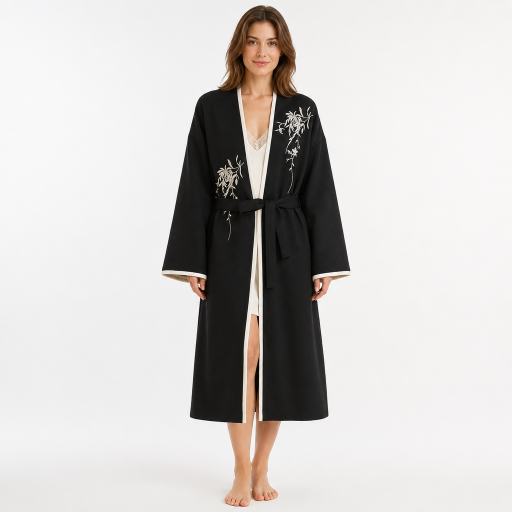 Kimono Femme Long Noir Japonais | Kasumi