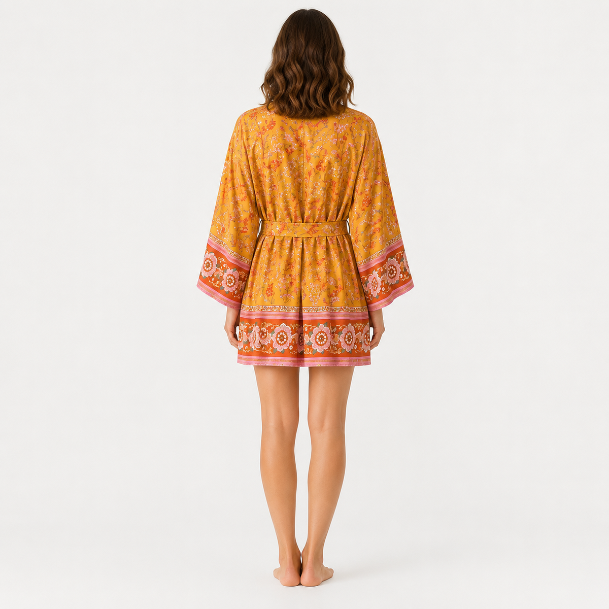 Kimono Femme Mi-long Fleuri Jaune Safran | Mizuha