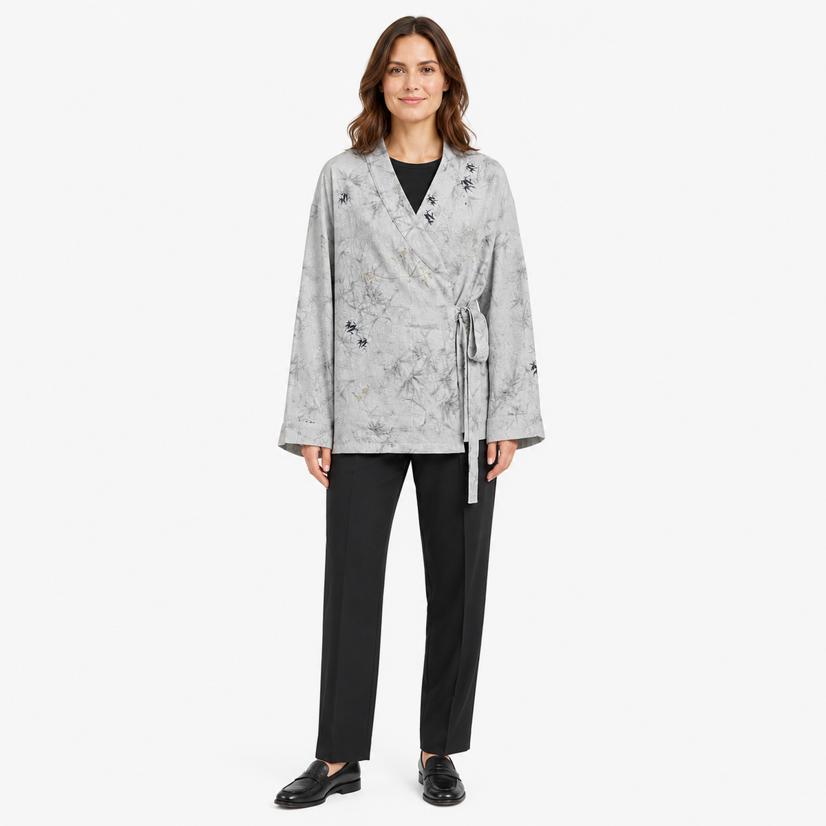 Veste Kimono Femme Japonaise Gris Clair Mi-Longue | Kasumi