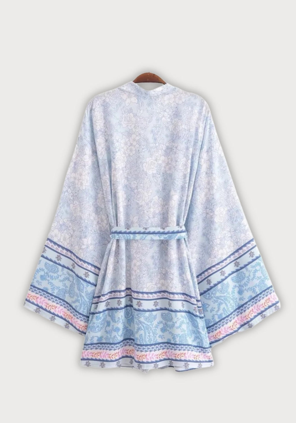 Kimono court | Aokitsu
