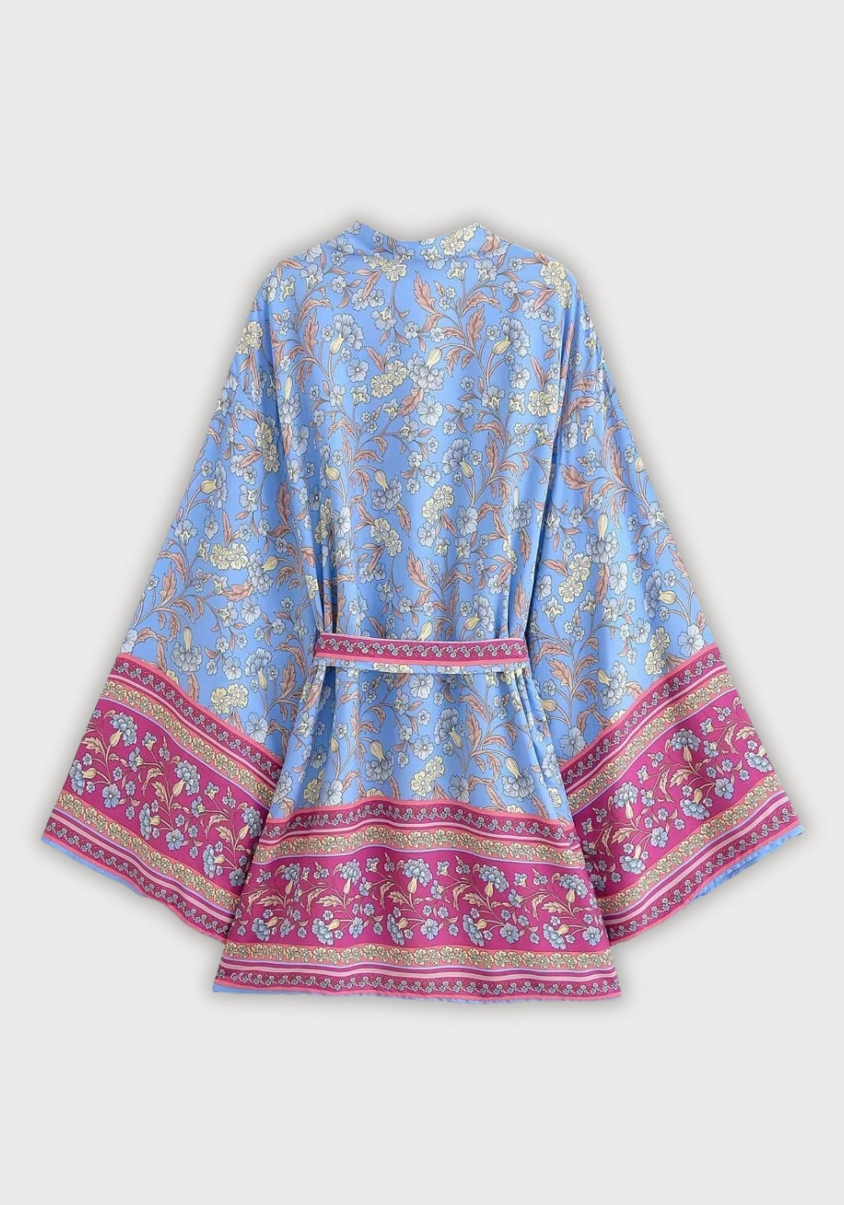 Kimono court bleu à fleurs | Hōseki