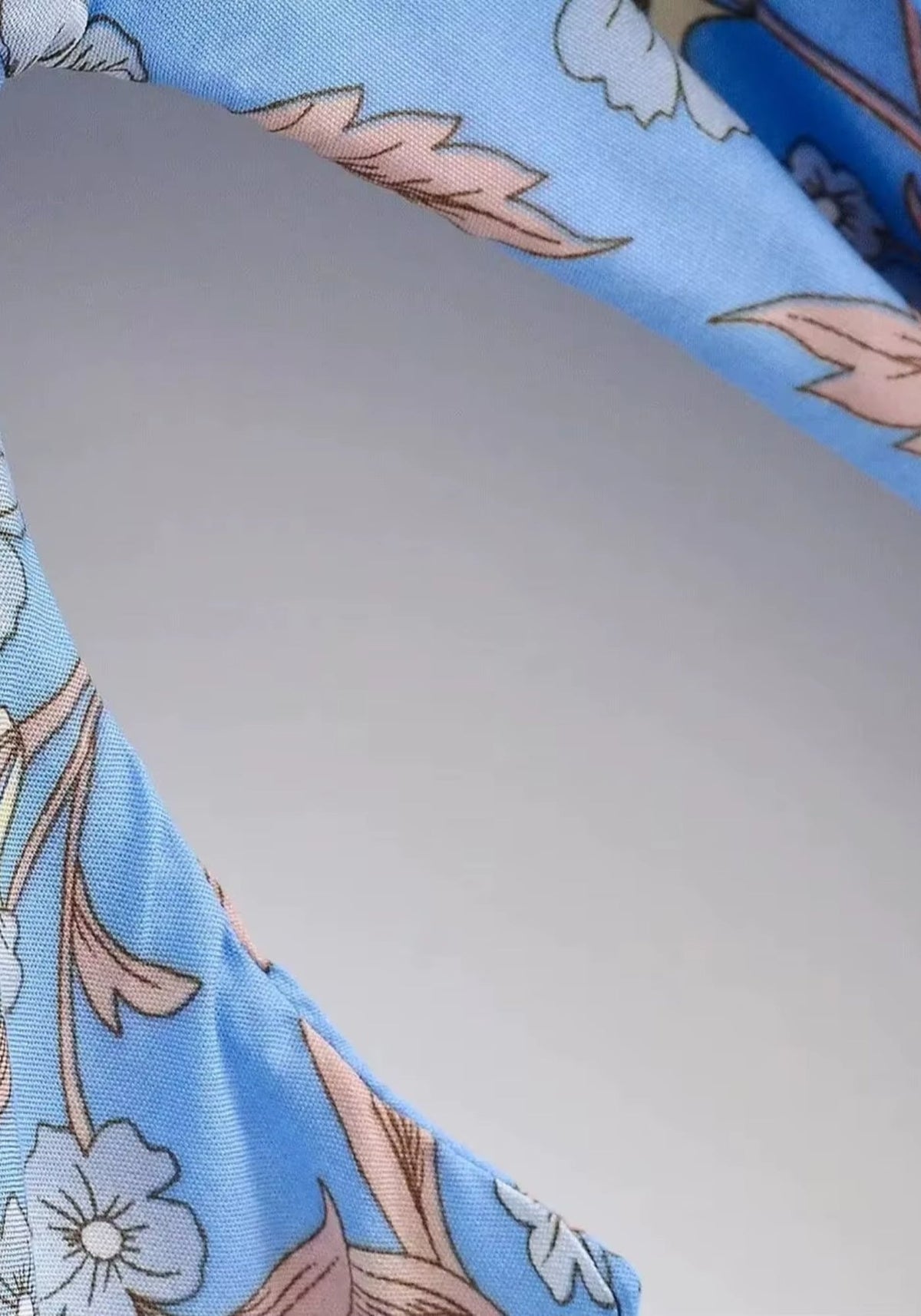 Kimono court bleu à fleurs | Hōseki