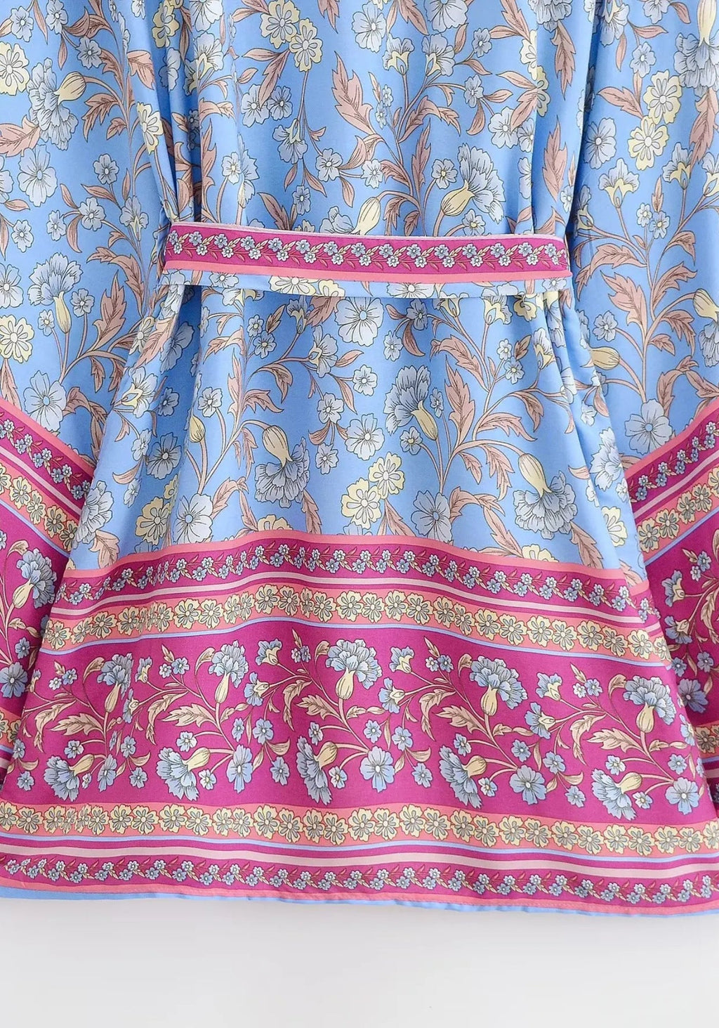 Kimono court bleu à fleurs | Hōseki