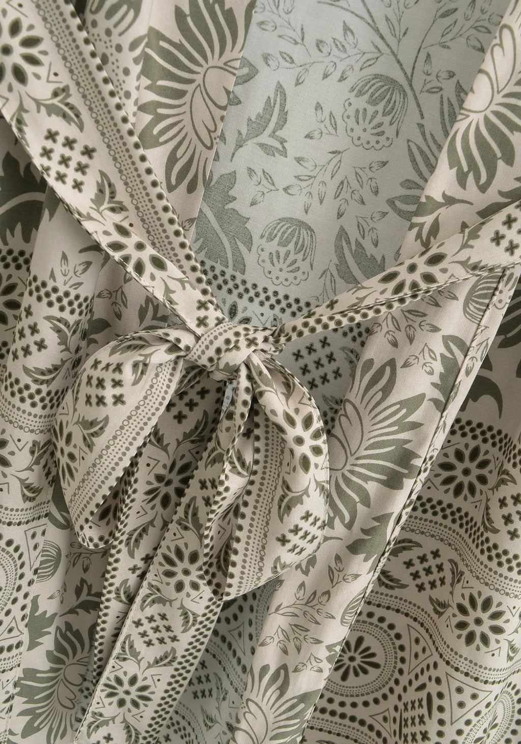 Kimono court | Midōra