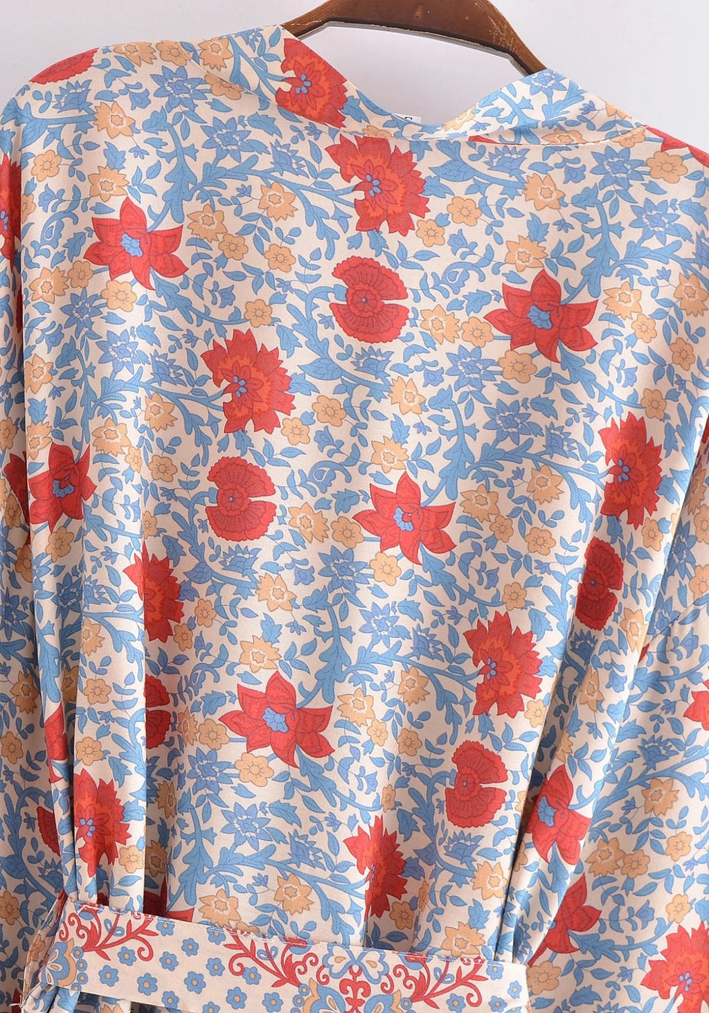Kimono court | Tsuzuri